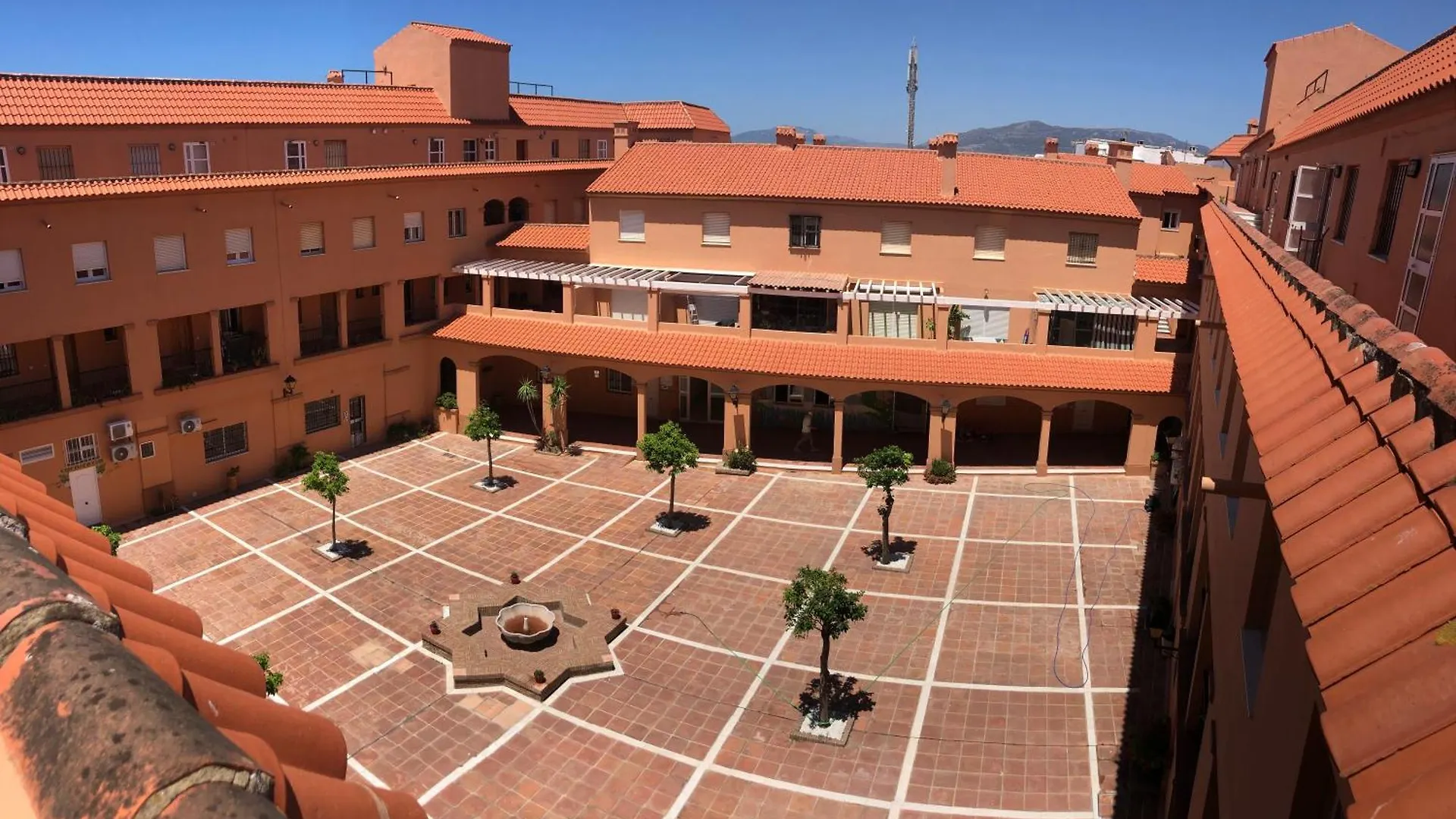 Atico Centro Tarifa Apartment