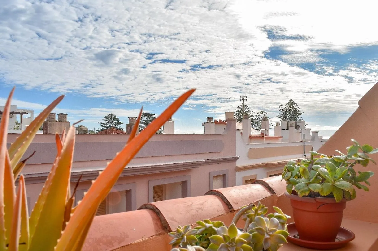 Atico Centro Tarifa Apartment
